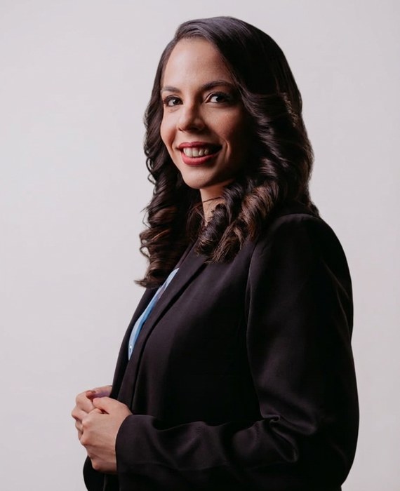 Dra. Vanessa Guedes